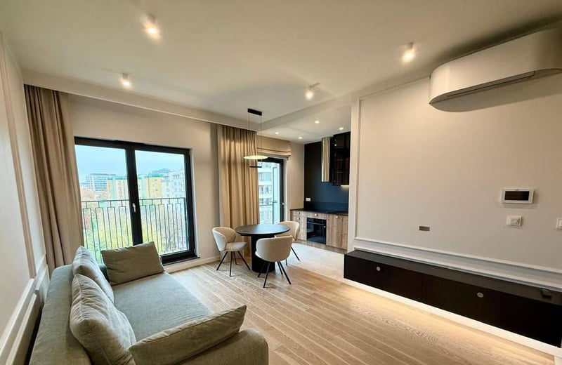 Alquiler de un elegante apartamento amueblado de 3 habitaciones, 60 m², Mokotów, Varsovia, Polonia